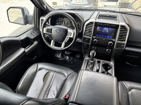 Used 2020 Ford F150 Platinum w/ Technology Package AWD/4WD image 20