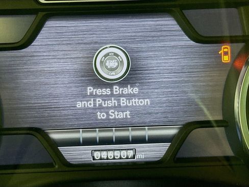 Used 2021 RAM 1500 Big Horn image 24