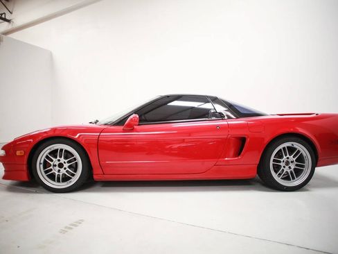 Used 1991 Acura NSX RWD image 3