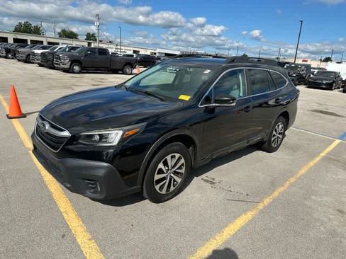 Used 2021 Subaru Outback Premium AWD/4WD image 9