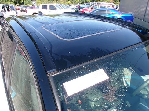 Used 2022 Toyota RAV4 XSE image 8