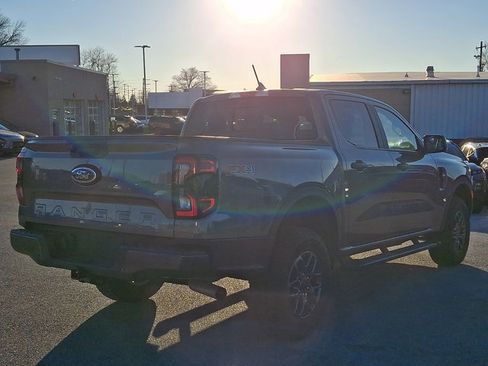 Used 2025 Ford Ranger XLT w/ FX4 Off-Road Package image 4