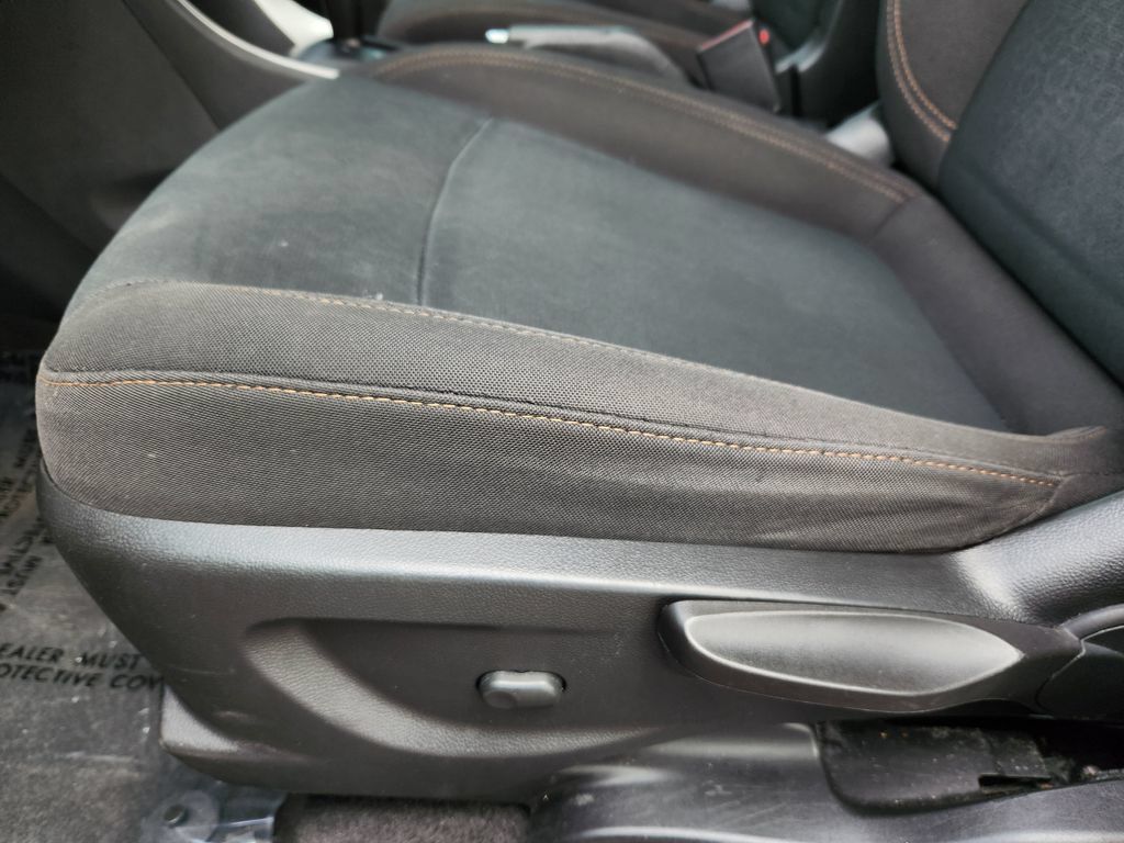 Used 2021 Chevrolet Trax LS w/ Tint and Cruise Package FWD image 15