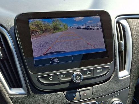 Used 2024 Chevrolet Malibu LT FWD image 18