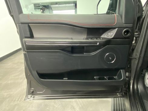 Used 2021 Ford Expedition Max Limited image 47