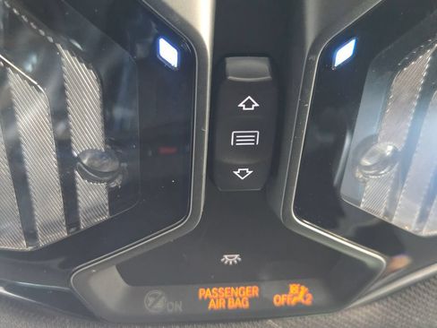Used 2025 BMW X3 xDrive30i AWD/4WD image 13