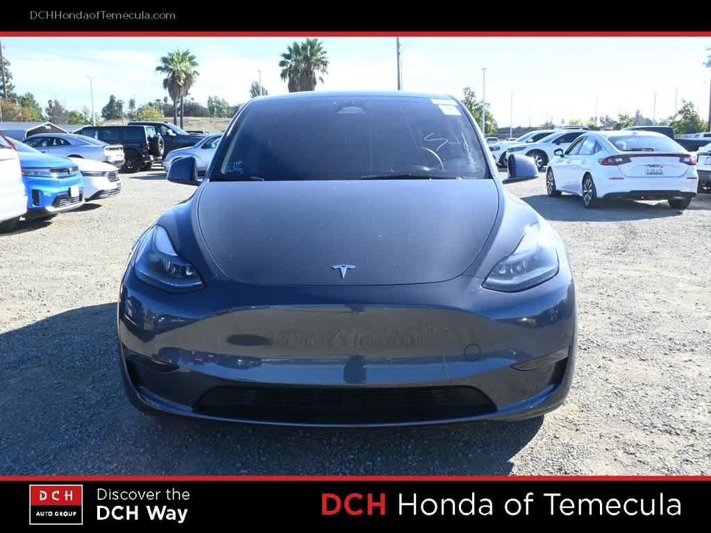 Used 2024 Tesla Model Y Long Range AWD/4WD image 2