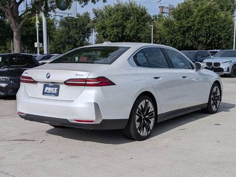 Used 2026 BMW 540i xDrive AWD/4WD image 5