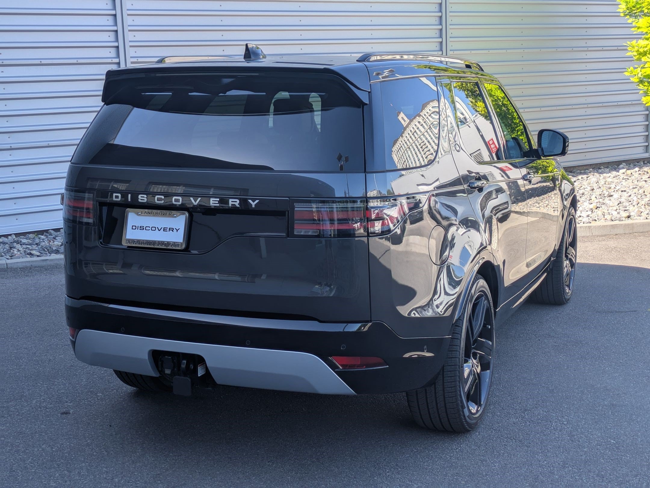 New 2026 Land Rover Discovery Limited Edition AWD/4WD image 5