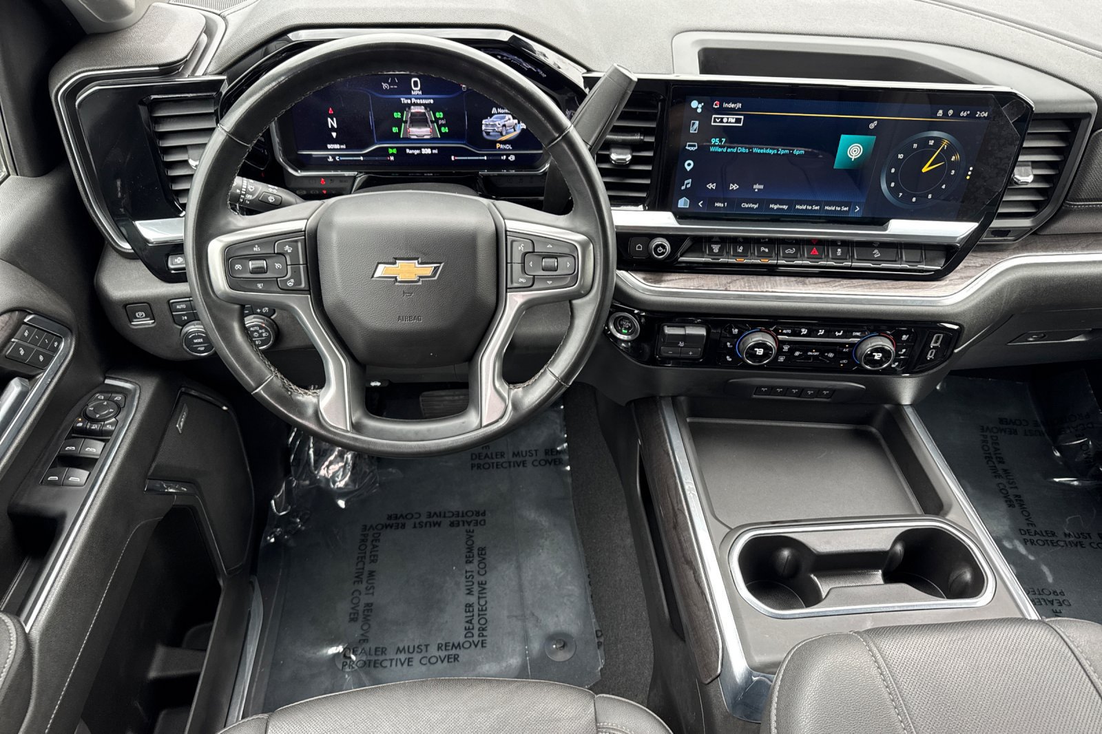 Used 2024 Chevrolet Silverado 2500 LTZ w/ LTZ Premium Package AWD/4WD image 17