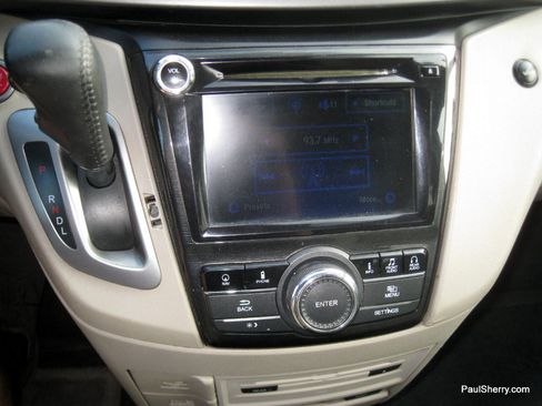 Used 2014 Honda Odyssey Touring Elite image 15