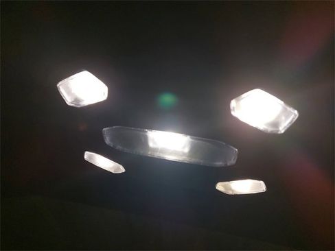 Used 2022 Jeep Gladiator Sport image 25