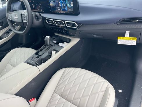New 2026 Nissan Sentra SL w/ Floor Mat Package FWD image 15