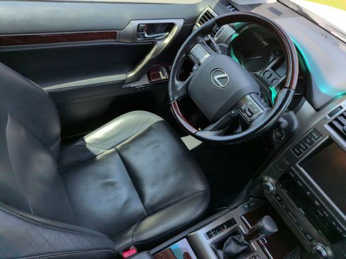 Used 2016 Lexus GX 460 Luxury w/ Preferred Accessory Package AWD/4WD image 33