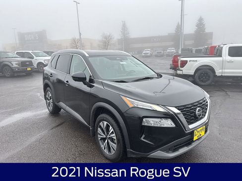 Used 2021 Nissan Rogue SV image 5