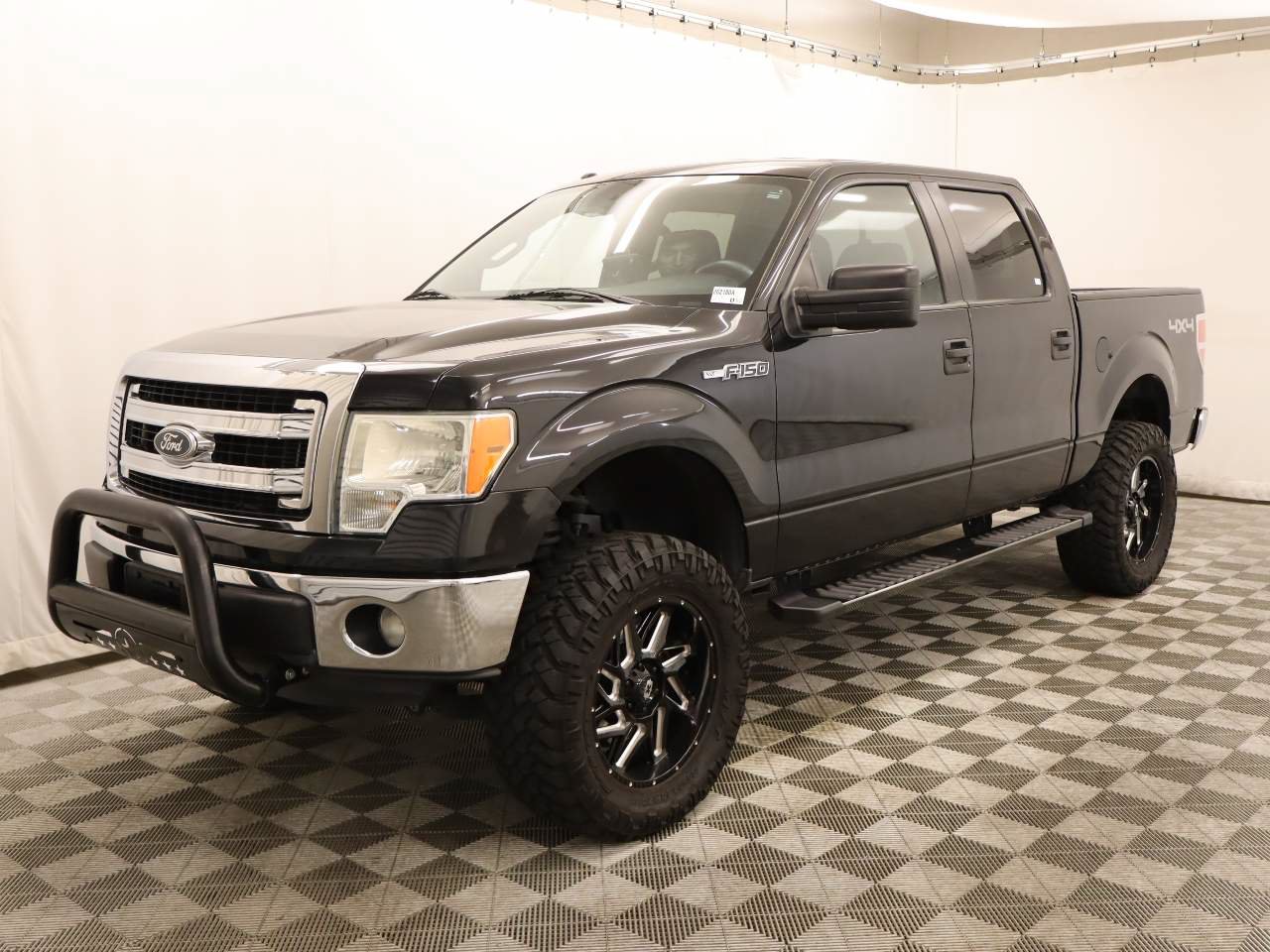 Used 2014 Ford F150 XLT AWD/4WD image 1