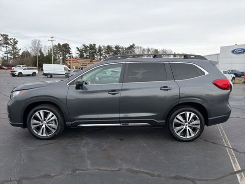 Used 2022 Subaru Ascent Limited image 4