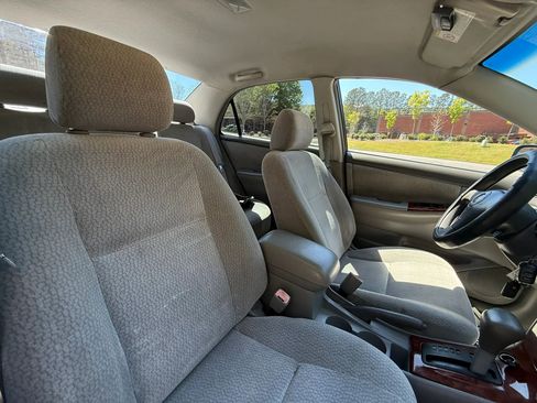 Used 2004 Toyota Corolla S image 13