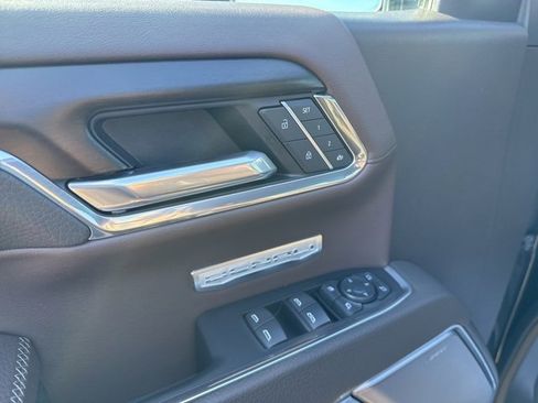 Used 2025 GMC Sierra 1500 Denali w/ Denali Reserve Package image 12