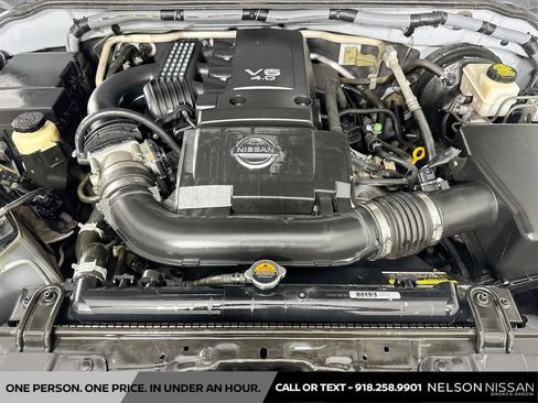 Used 2011 Nissan Frontier SV AWD/4WD image 26