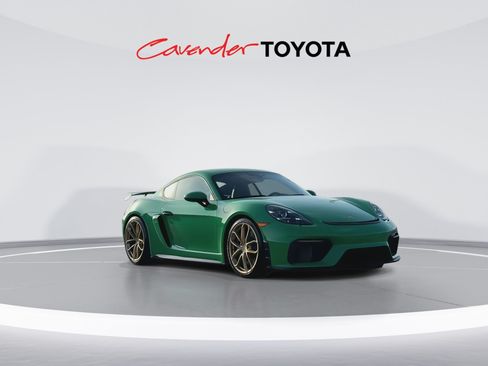 Used 2022 Porsche 718 Cayman GT4 RWD image 2