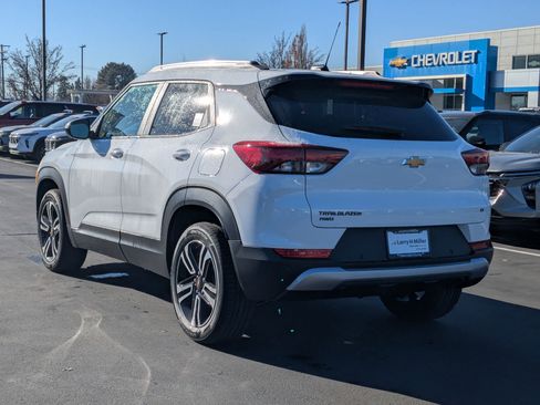 New 2026 Chevrolet TrailBlazer LT w/ Convenience Package image 3