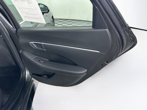 Used 2025 Hyundai Sonata SEL FWD image 29