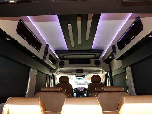 Used 2023 RAM ProMaster 2500 w/ Premium Convenience Group (B) image 40