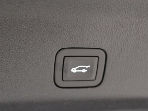 New 2026 GMC Yukon Denali w/ Denali Reserve Package AWD/4WD image 19