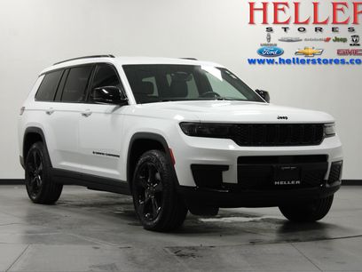 Used 2023 Jeep Grand Cherokee L Laredo