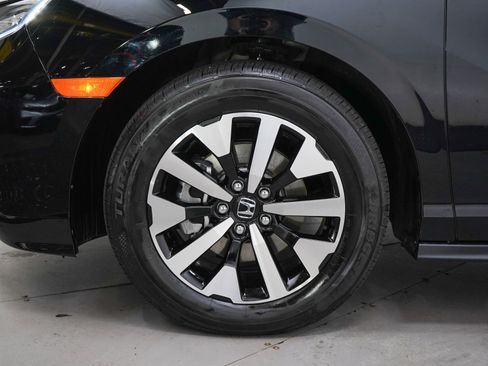 Used 2026 Honda Odyssey EX-L image 32