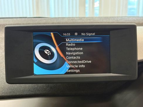 Used 2014 BMW i3 image 31