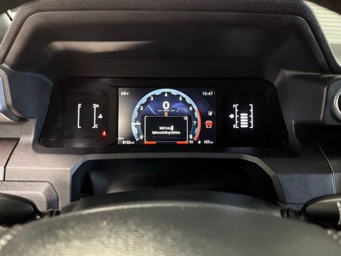 Used 2025 Toyota 4Runner SR5 AWD/4WD image 26