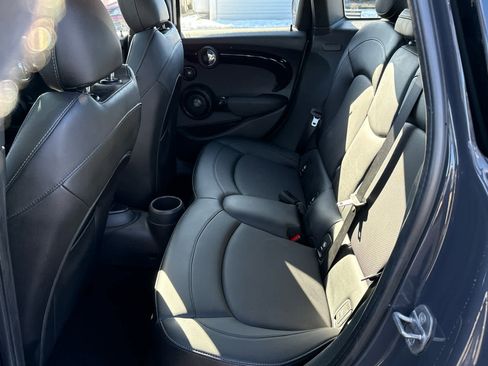 Used 2016 MINI Cooper S image 10