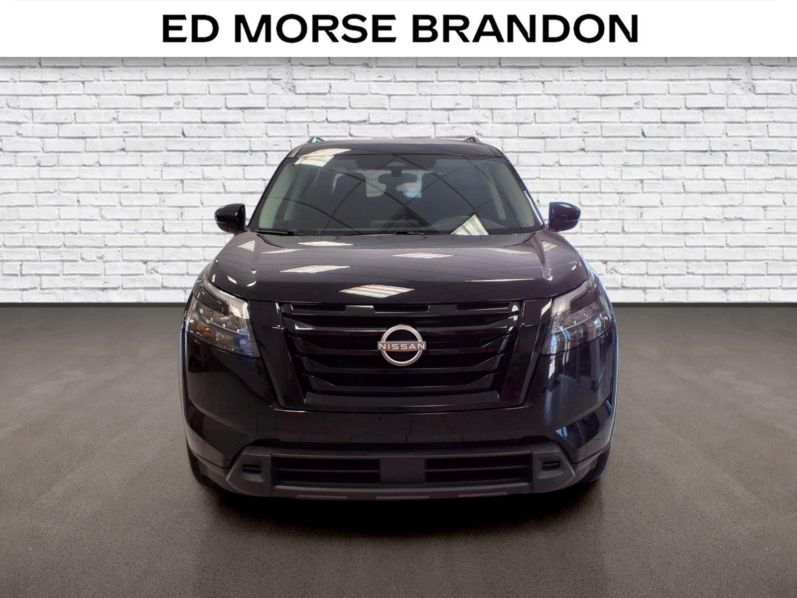 Used 2025 Nissan Pathfinder SV AWD/4WD image 7