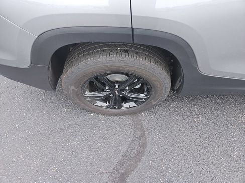 Used 2023 GMC Terrain AT4 w/ LPO, Floor Liner Package AWD/4WD image 10