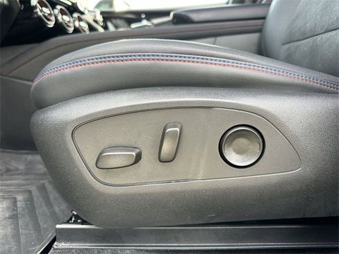 Used 2024 Chevrolet Blazer EV RS image 13