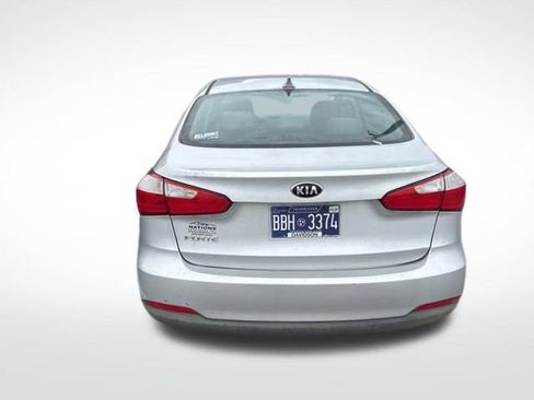 Used 2016 Kia Forte LX FWD image 7