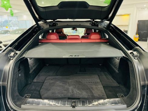 Used 2022 BMW X6 xDrive40i w/ M Sport Package image 8