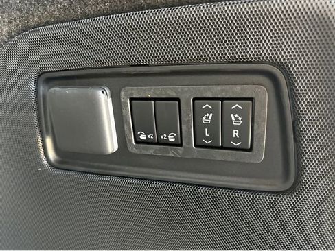 New 2026 Cadillac Escalade V image 32