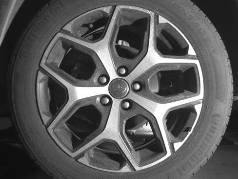 Used 2025 Jeep Compass Limited image 14