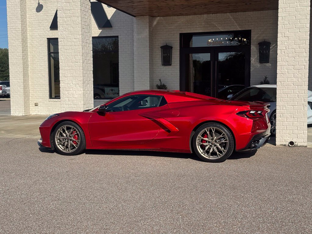 Used 2024 Chevrolet Corvette Stingray Preferred Conv w/ 2LT RWD image 7