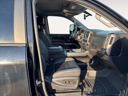 Used 2017 GMC Sierra 2500 SLT w/ All Terrain X HD Package image 15