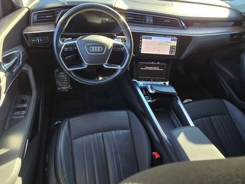 Used 2019 Audi e-tron Premium Plus image 19