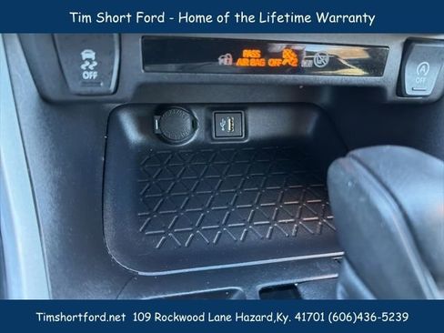 Used 2025 Toyota RAV4 XLE w/ Convenience Package image 16