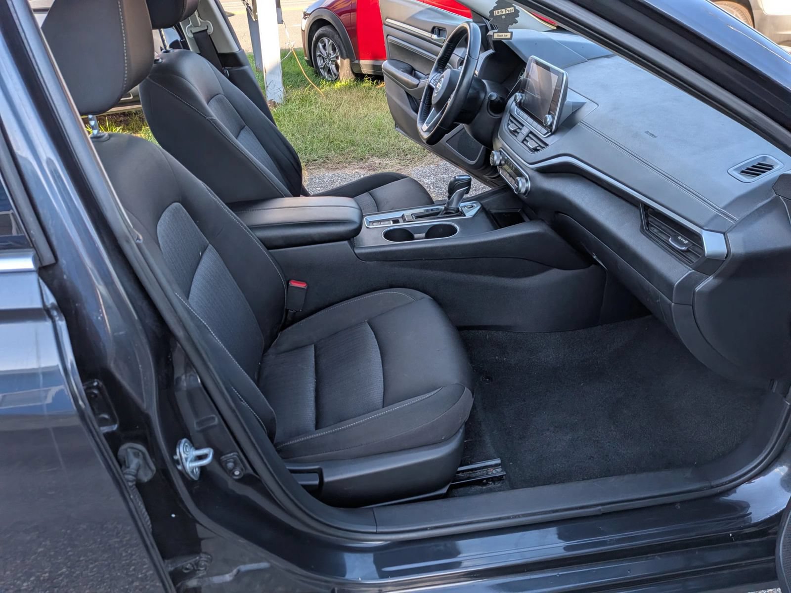 Used 2019 Nissan Altima 2.5 SV AWD/4WD image 38
