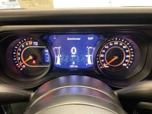 Certified 2026 Jeep Gladiator Mojave AWD/4WD image 13