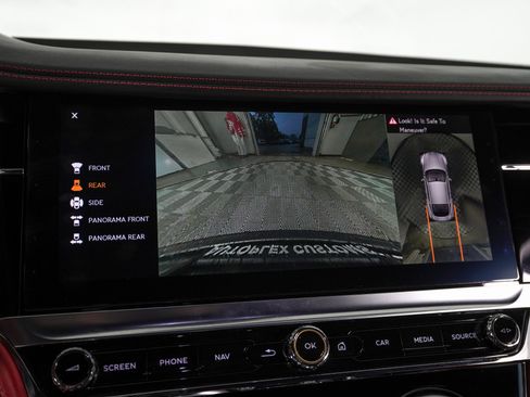 Used 2024 Bentley Continental GT image 24