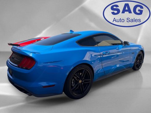 Used 2022 Ford Mustang GT Premium RWD image 3