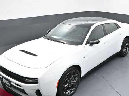 New 2026 Dodge Charger R/T w/ Driver Convenience Group AWD/4WD image 18